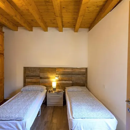 Nyaraló Holiday In Tremosine/gardasee 22564